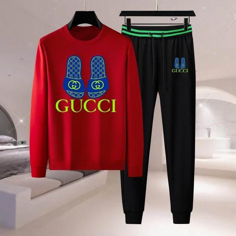 Gucci Men's Suits 331